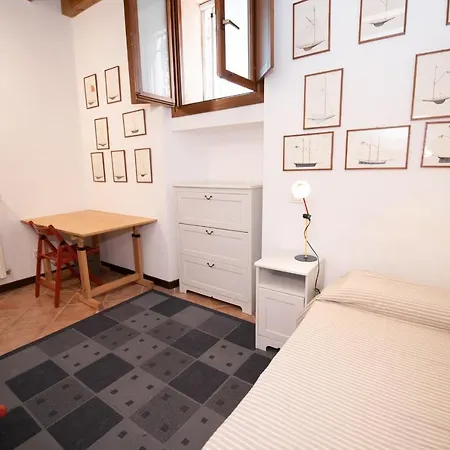 Cascina Del Poggio Al Sole Apartment *
