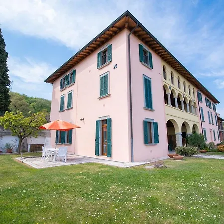 Cascina Del Poggio Al Sole