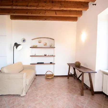 Cascina Del Poggio Al Sole *