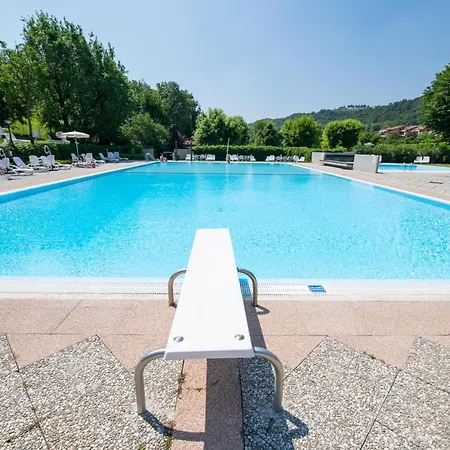 Cascina Del Poggio Al Sole * Padenghe sul Garda